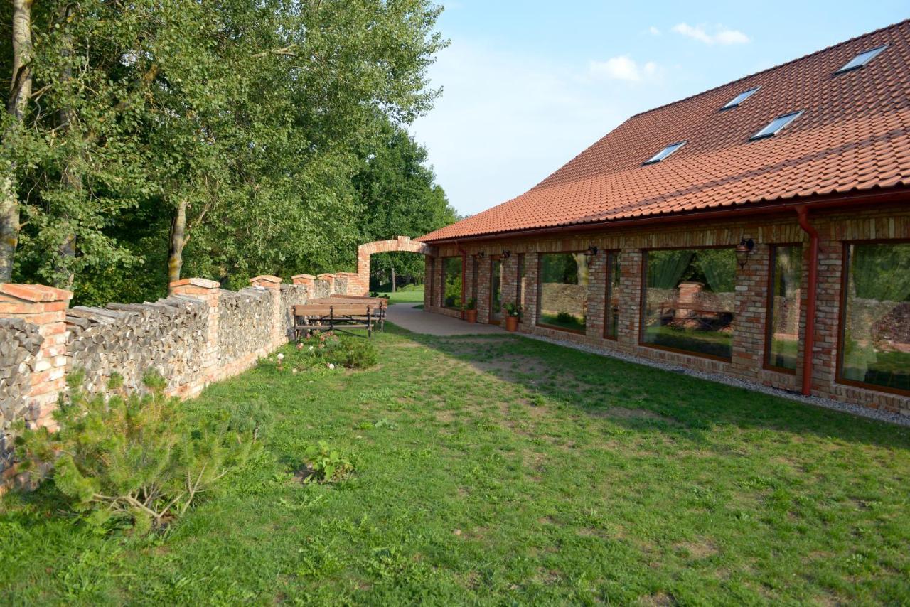 Dzukijos Dvaro "Oficina" Alytus Esterno foto